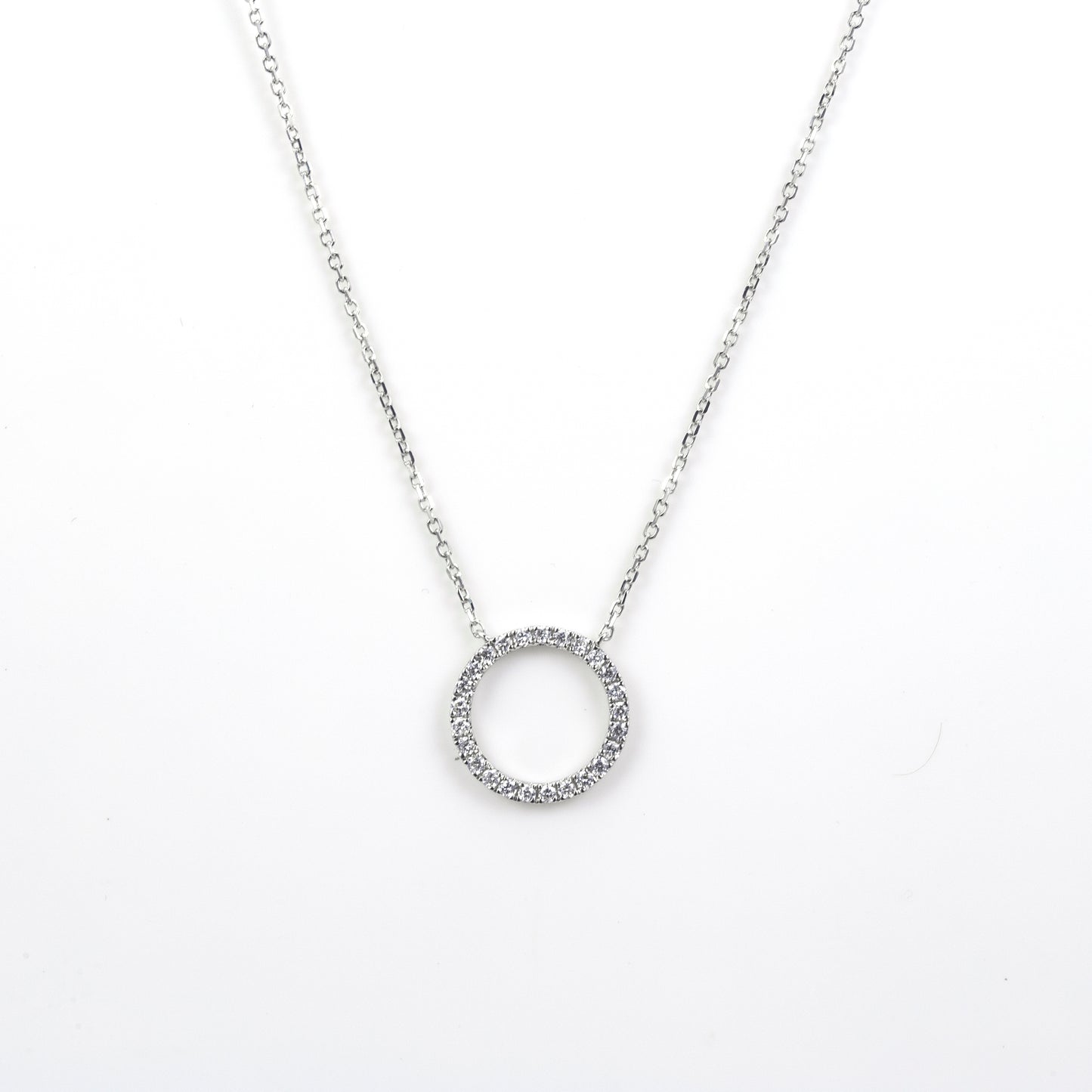 Econ-902 "Circle of Light" Lab-Grown Diamond Halo Pendant Necklace