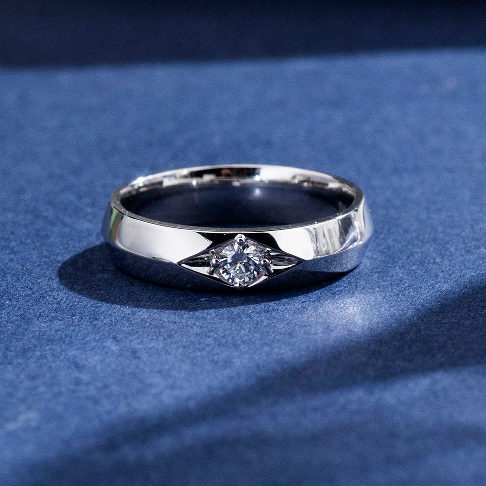 Eco-1878: Silent Flame – Lab-Grown Diamond Men’s Band in 18K White Gold