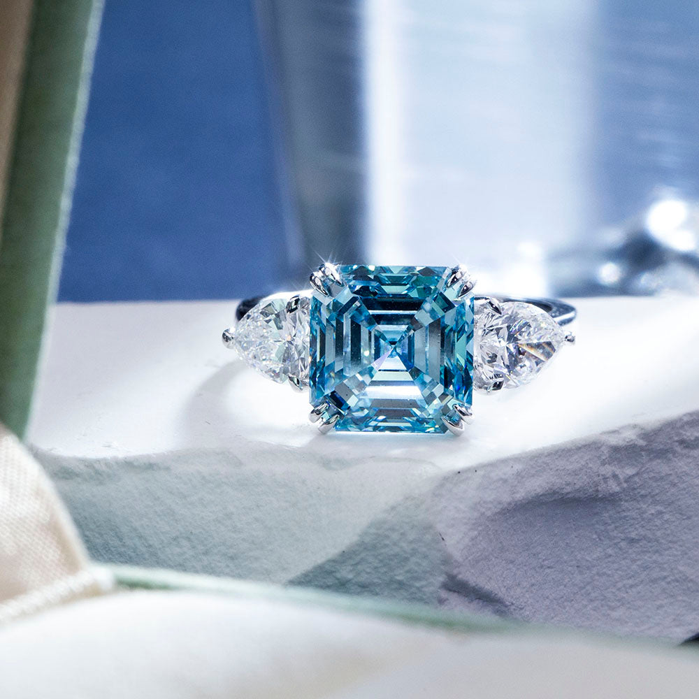 Eco-1859: Azure Legacy – Lab-Grown Blue Diamond Trilogy Ring in 18K White Gold