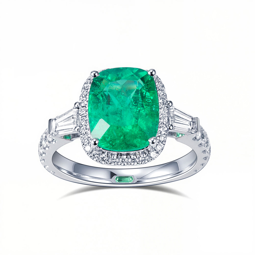 Eco-1826: Emerald Reverence – Lab-Grown Green Gemstone Halo Ring in 18K White Gold