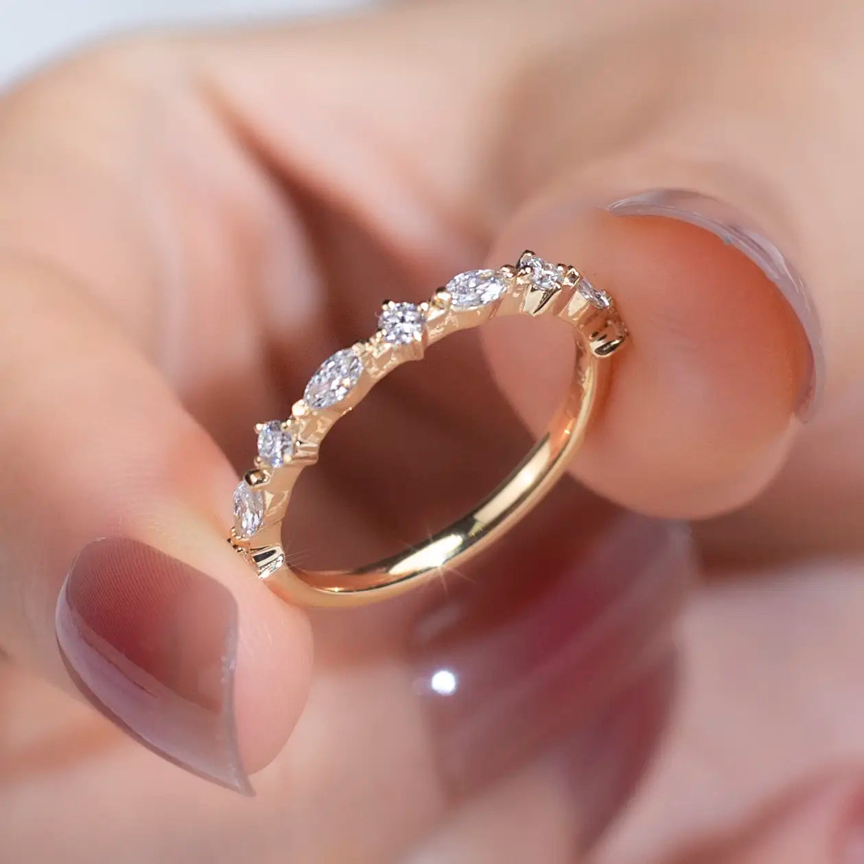 Eco-903 | 18K Gold Marquise Lab-Grown Diamond Ring (DEF/VS) – Ecogemma