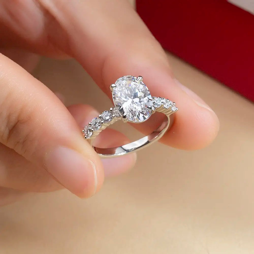 Eco-1712 | 18K White Gold 2.5CT Oval-Cut Lab-Grown Diamond Engagement Ring