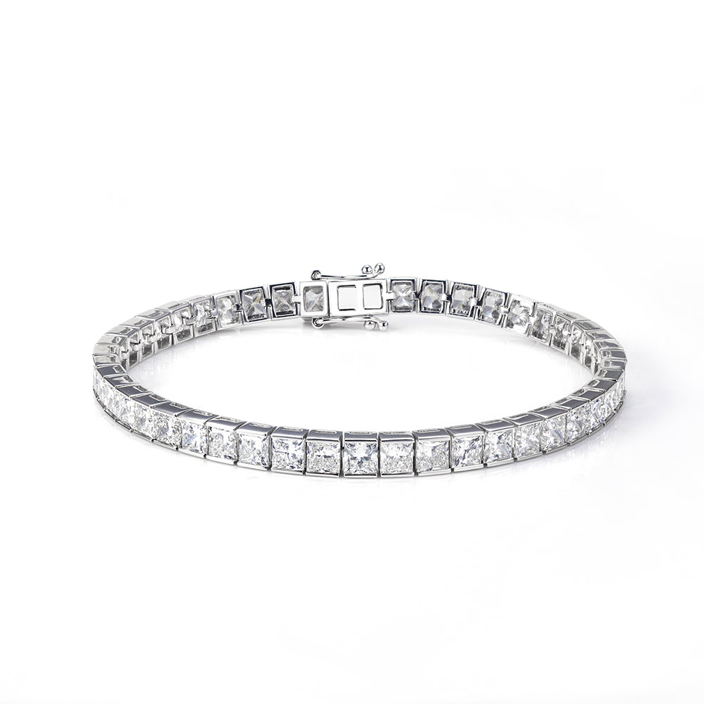 Ecob-623 | Lattice Radiance Lab Diamond Bracelet in 18K Gold