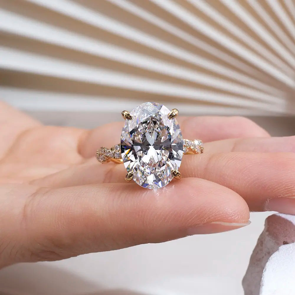 Eco-1803 | 18K Yellow Gold 1.00CT Round-Cut Lab-Grown Diamond Ring