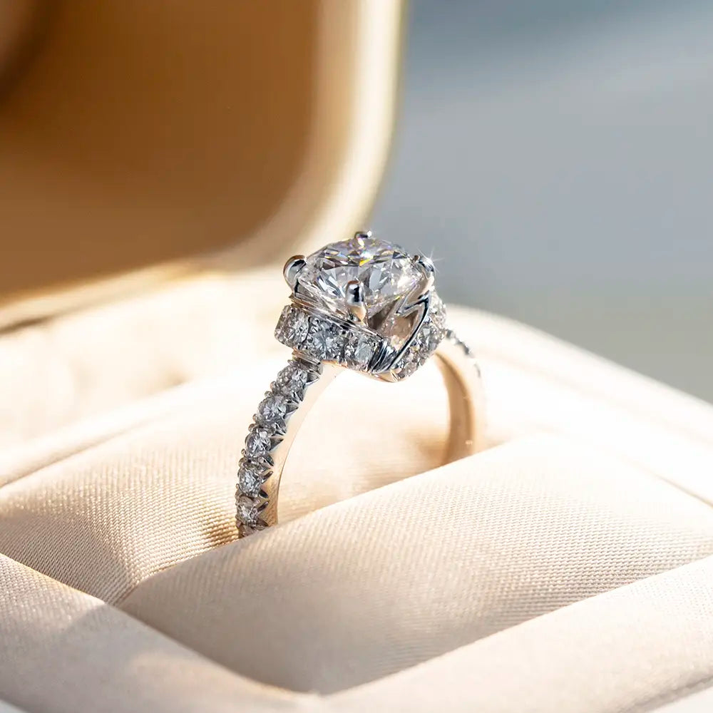 Eco-1660 | 0.5ct Round Lab Diamond Halo Engagement Ring in 18K Gold By Ecogemma