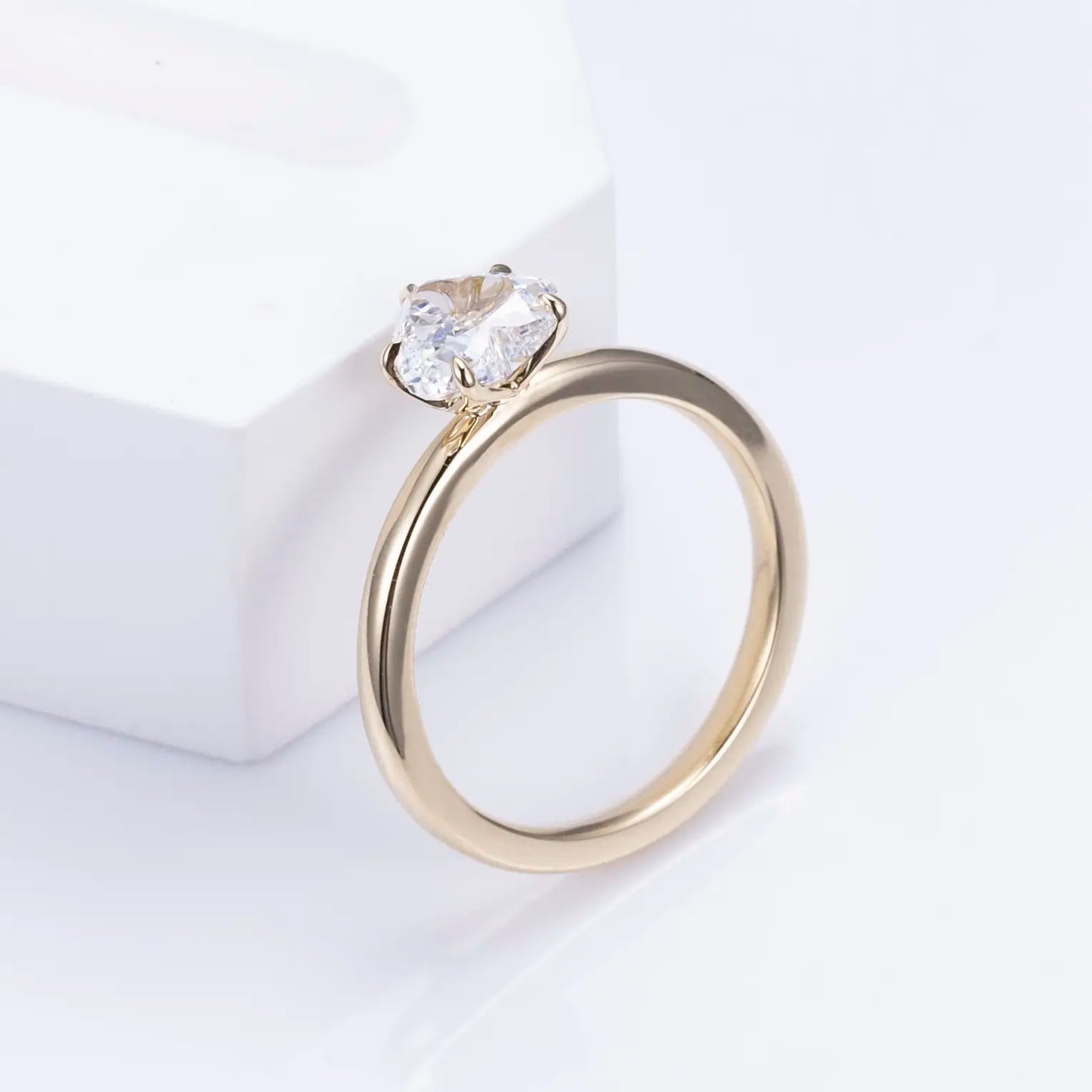 Eco-1357 1.03CT D VS1 Lab-Grown Diamond Solitaire Ring in 14K Gold – Custom by Ecogemma