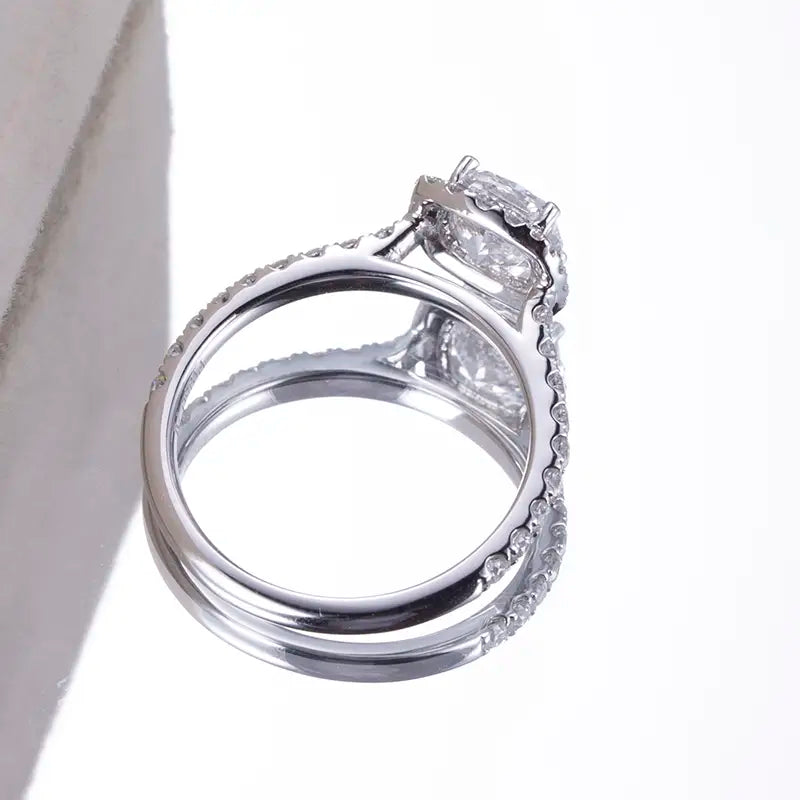 Eco-930 | 1ct Lab-Grown Diamond Halo Ring in PT950 Platinum  By Ecogemma