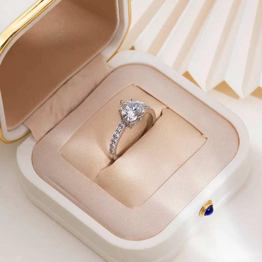 Eco-1814 | 18K White Gold Heart-Shaped Lab-Grown Diamond Ring