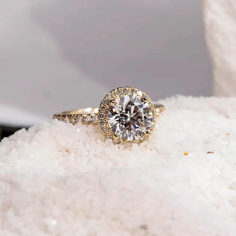 Eco-1701 | 18K White Gold 1.00CT Round-Cut Lab-Grown Diamond Halo Ring