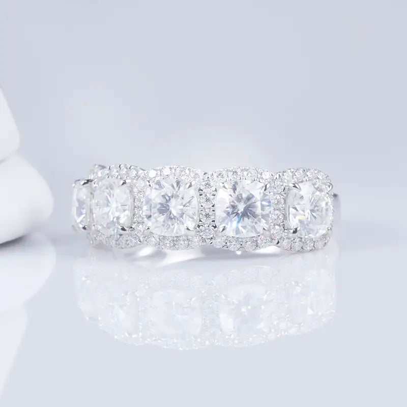 Eco-619 | 18K Gold Cushion-Cut Moissanite Ring – Ecogemma