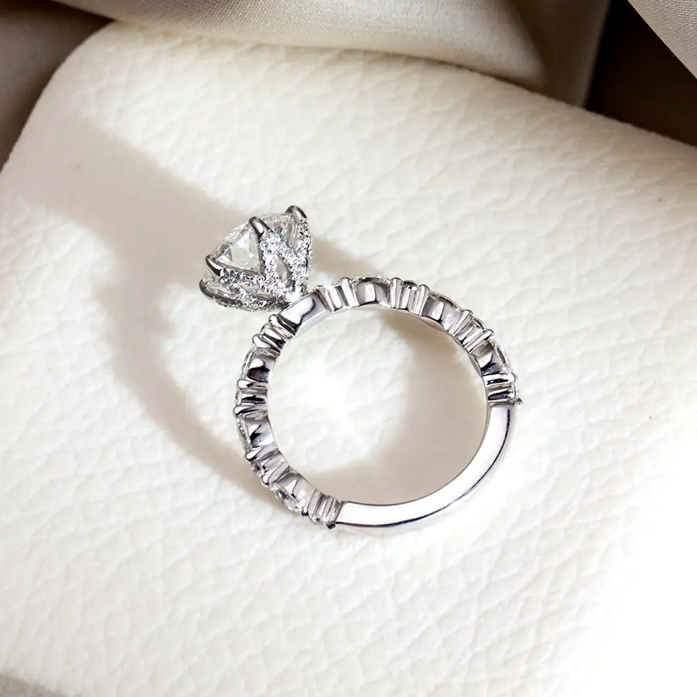 Eco-1662 | 18K White Gold 2.5CT Round-Cut Lab-Grown Diamond Engagement Ring