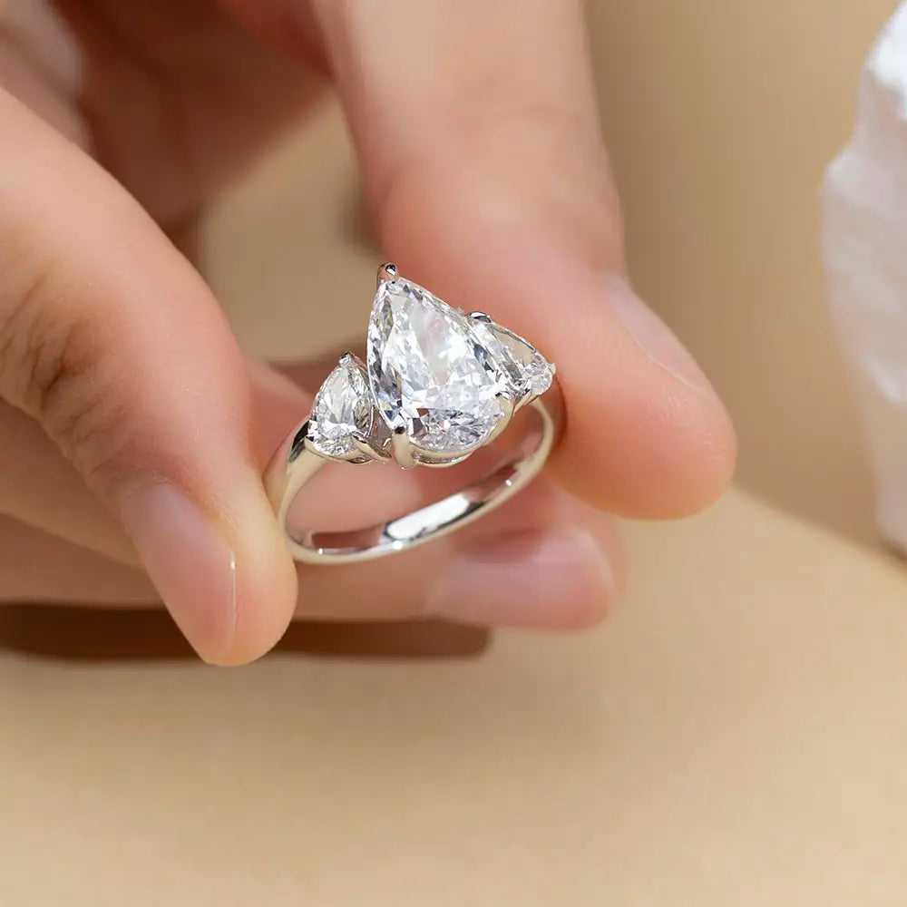 Eco-1670 Three-Stone Pear-Shaped Lab-Grown Diamond Ring in 18K White Gold – Custom by Ecogemma