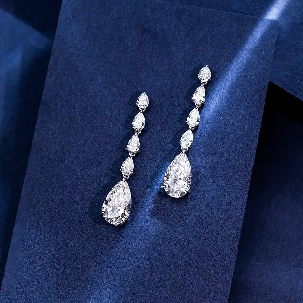 Ecoe-792 — The Cascade of Light Teardrop Diamond Drop Earrings