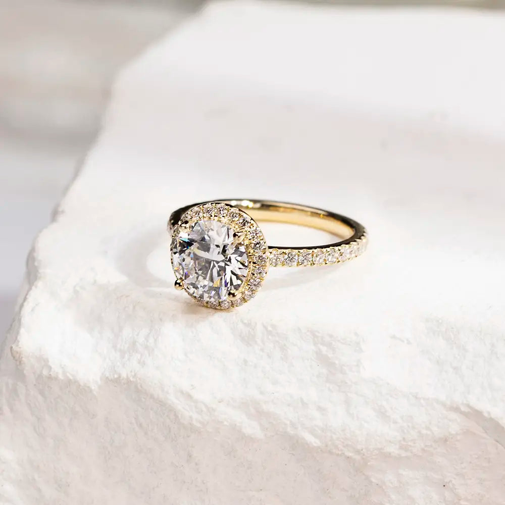Eco-1701 | 18K White Gold 1.00CT Round-Cut Lab-Grown Diamond Halo Ring