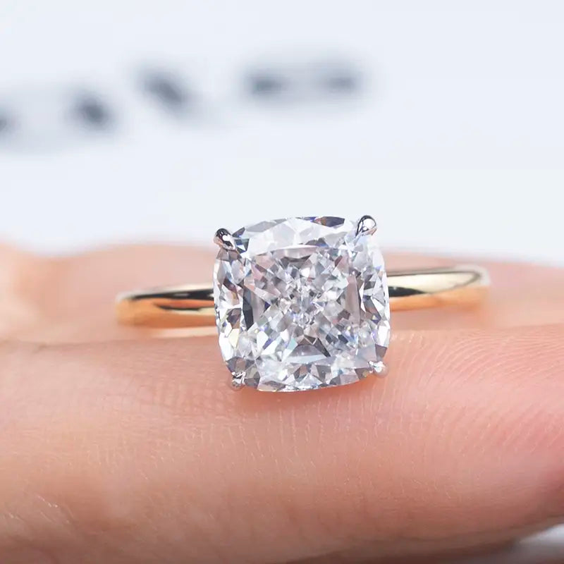 Eco-1305 | 18K Gold 5.0CT Cushion-Cut Lab-Grown Diamond Solitaire Ring