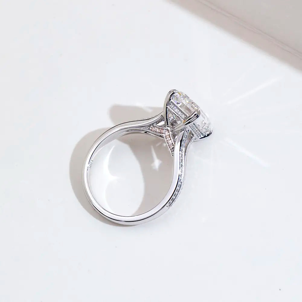 Eco-1807 Emerald-Cut Lab-Grown Diamond Ring in 14K/18K White Gold – Custom Jewelry