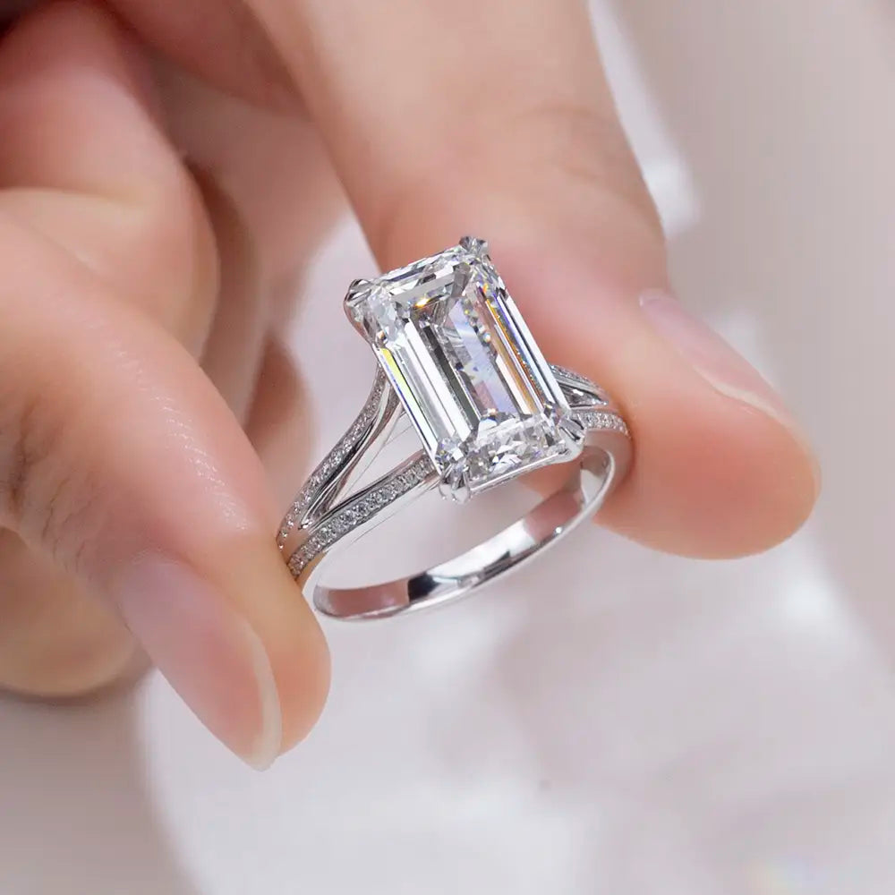 Eco-1807 Emerald-Cut Lab-Grown Diamond Ring in 14K/18K White Gold – Custom Jewelry