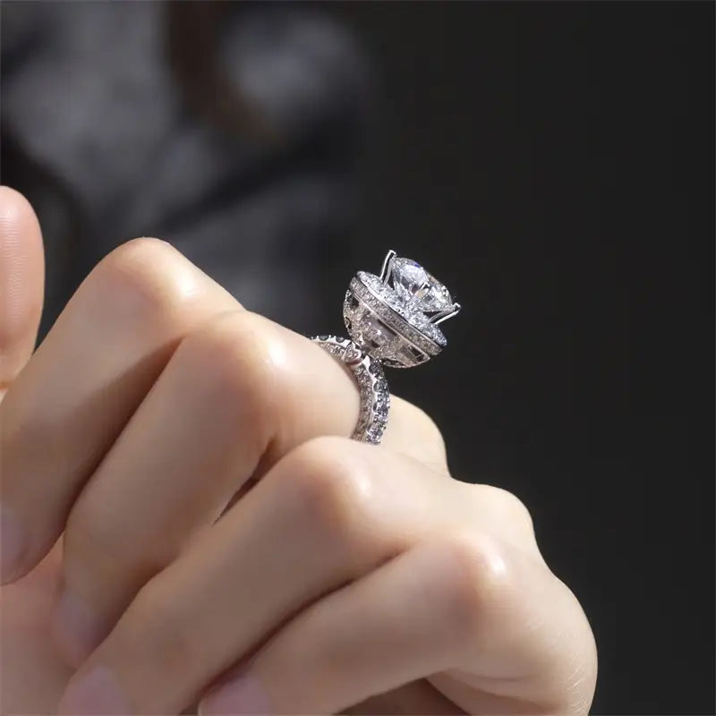 Eco-1443 | 18K White Gold 10CT Round-Cut Lab-Grown Diamond Ring
