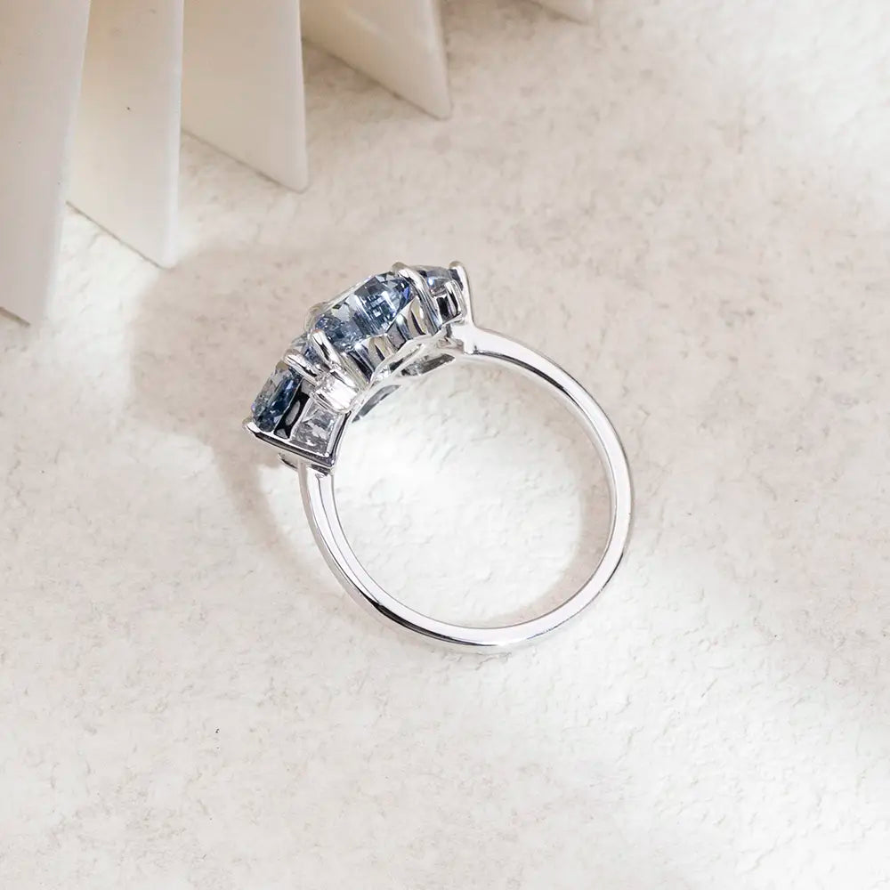 Eco-1809 | 18K White Gold Blue Lab-Grown Diamond Ring