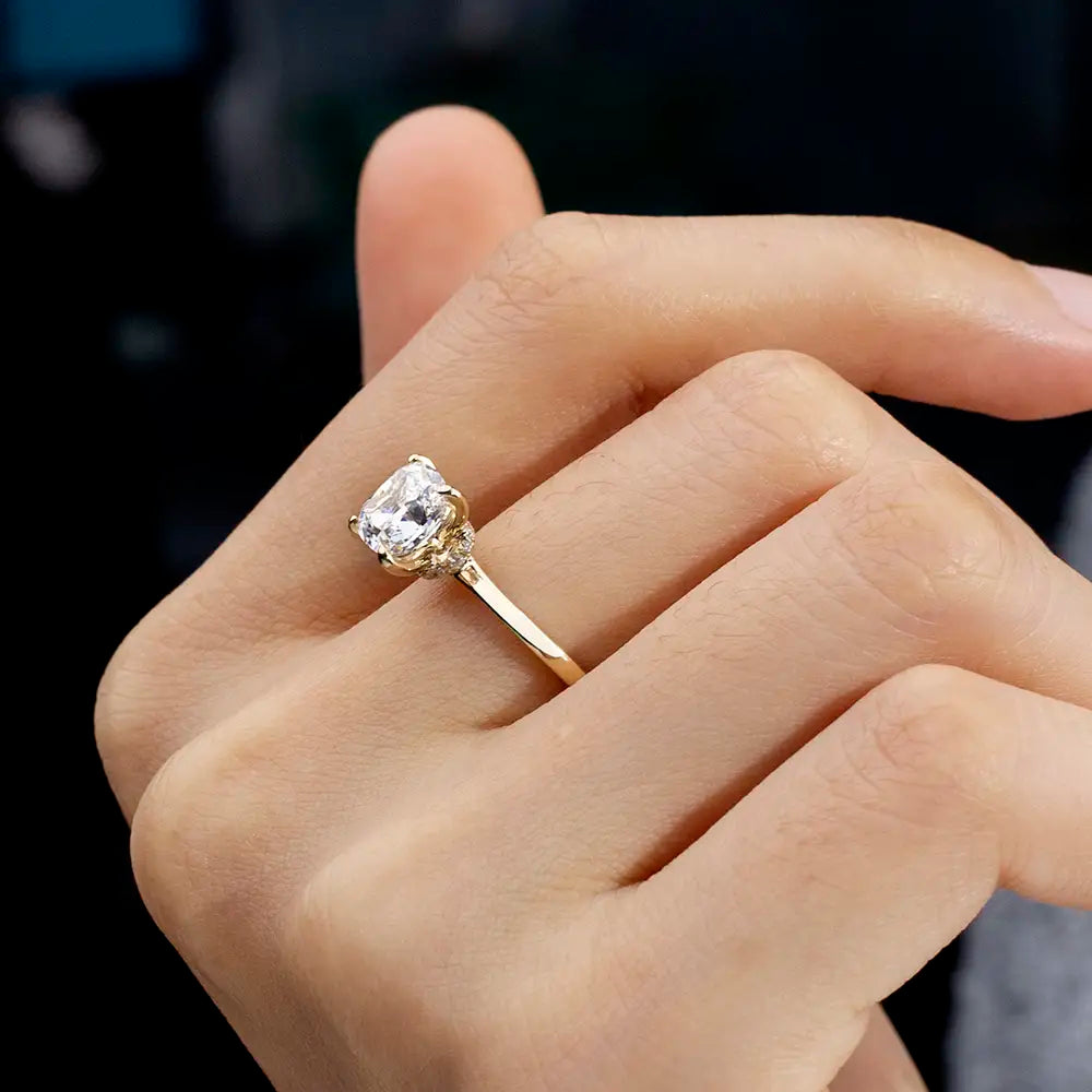 Eco-1699 | Cushion-Cut Lab Diamond Ring in 18K Gold  By Ecogemma