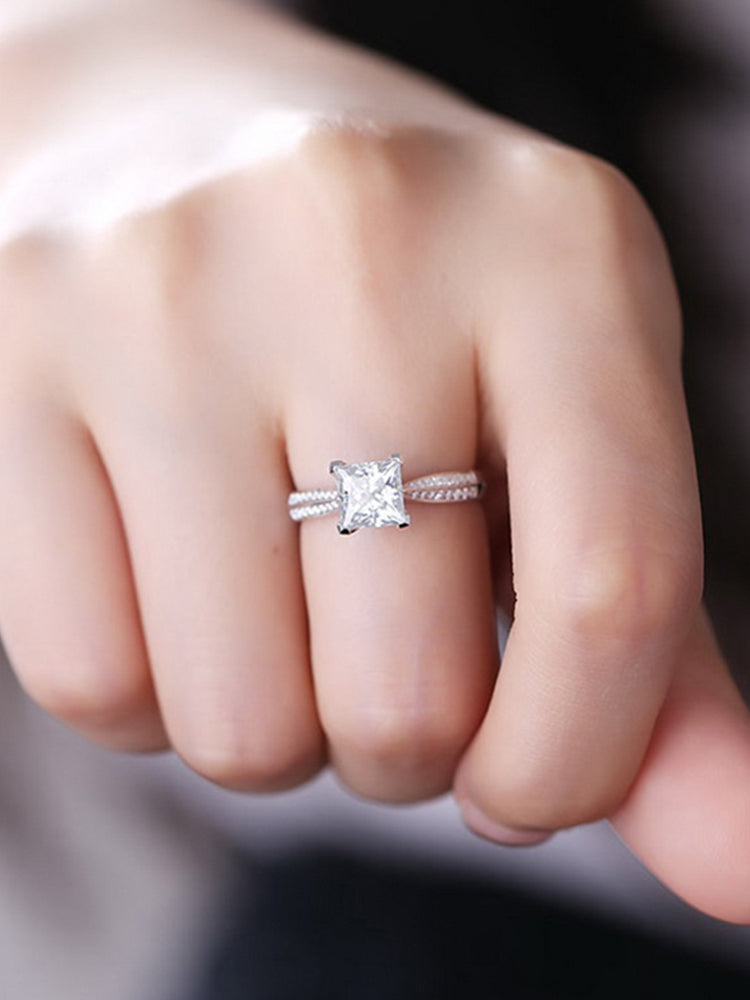 Eco—005  1.3ct D VS1 Princess Cut Lab-Grown Diamond Ring in 18K White Gold By Ecogemma · IGI Certified