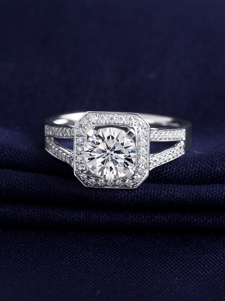 Eco-075 | 1.0ct D VVS1 Round-Cut Lab-Grown Diamond | 18K White Gold | IGI Certified