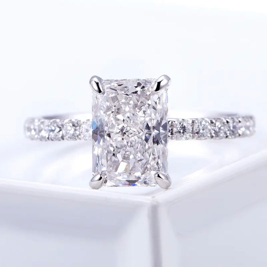 Eco-776 2CT E VS1 Radiant-Cut Lab-Grown Diamond Ring in PT950 Platinum