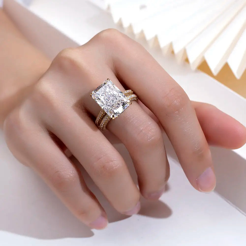Eco-1808 | 18K Yellow Gold 10CT Radiant-Cut Lab Diamond Ring