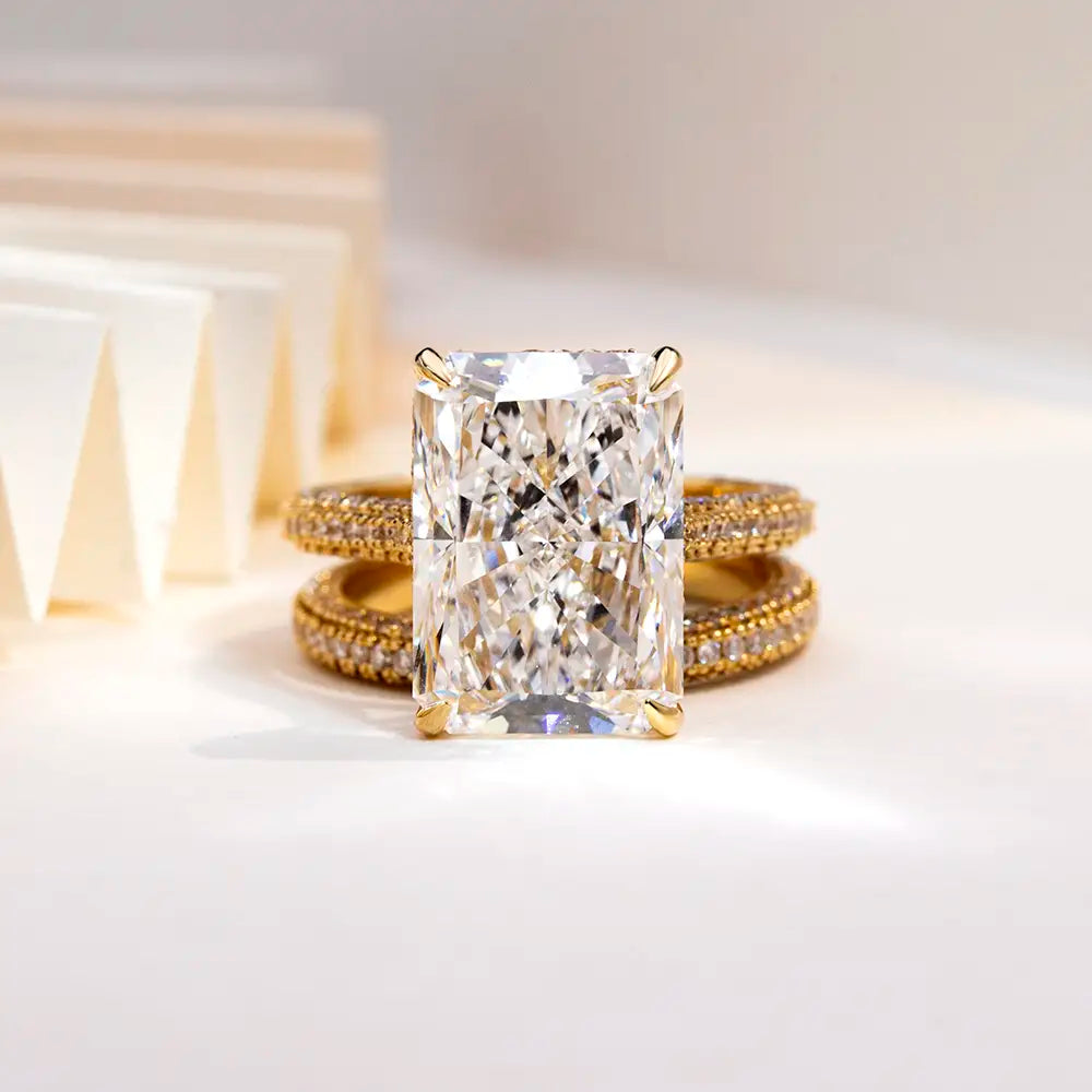 Eco-1808 | 18K Yellow Gold 10CT Radiant-Cut Lab Diamond Ring