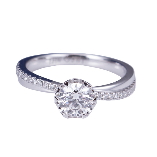 Eco-709: セレスティアル・スレッド – ラボグロウンダイヤモンドパヴェソリティアリング（18Kホワイトゴールド）