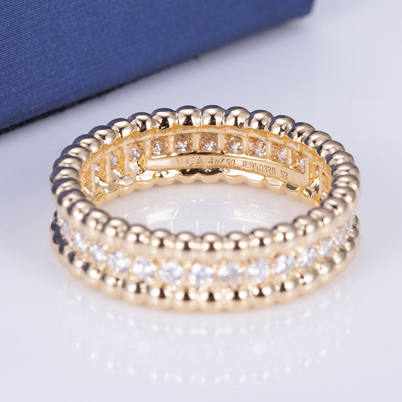 Eco-604: Ritmo Dorado – Anillo de canal de diamantes cultivados en laboratorio en oro de 18 quilates 