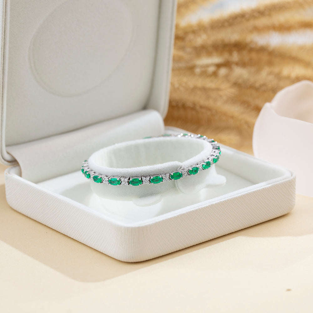 Ecob-627 | Emerald Reverie Halo Bracelet in 18K Gold