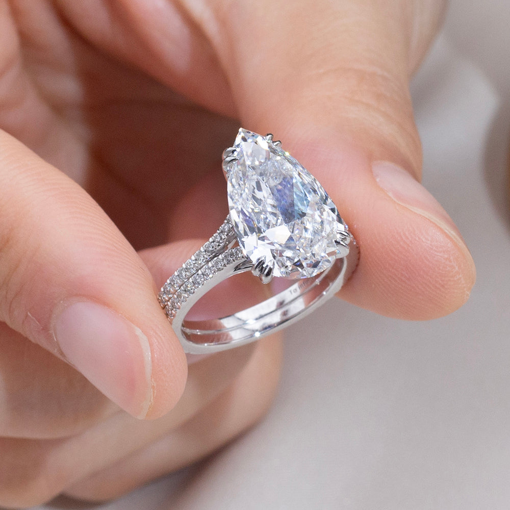 Eco-1908: Teardrop of Clarity – Lab-Grown Pear Diamond Pavé Ring in 18K White Gold