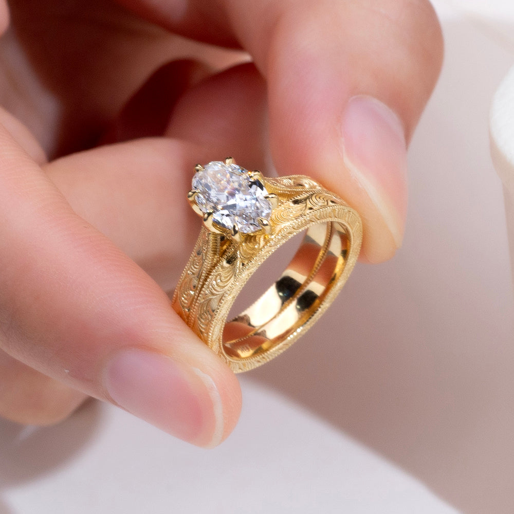 Eco-1911: Scroll of Devotion – Lab-Grown Oval Diamond Vintage Bridal Set in 18K Yellow Gold