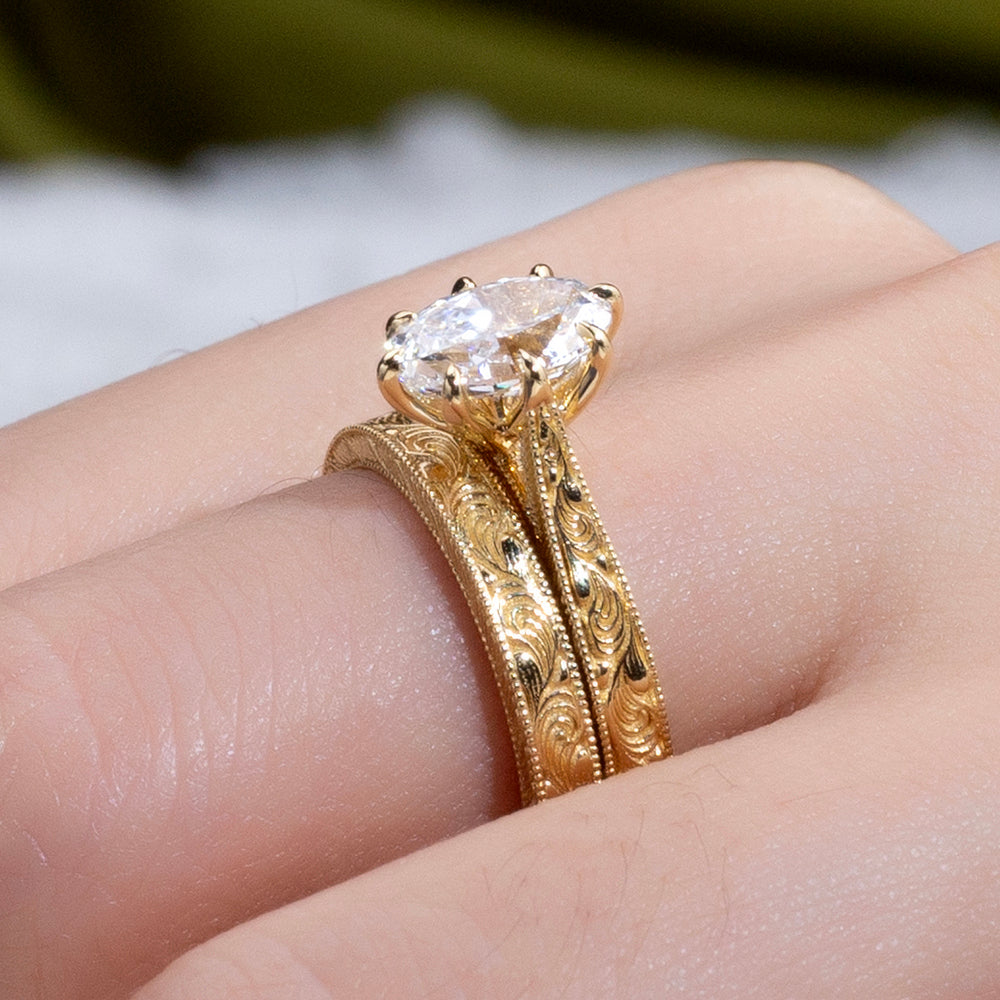 Eco-1911: Scroll of Devotion – Lab-Grown Oval Diamond Vintage Bridal Set in 18K Yellow Gold