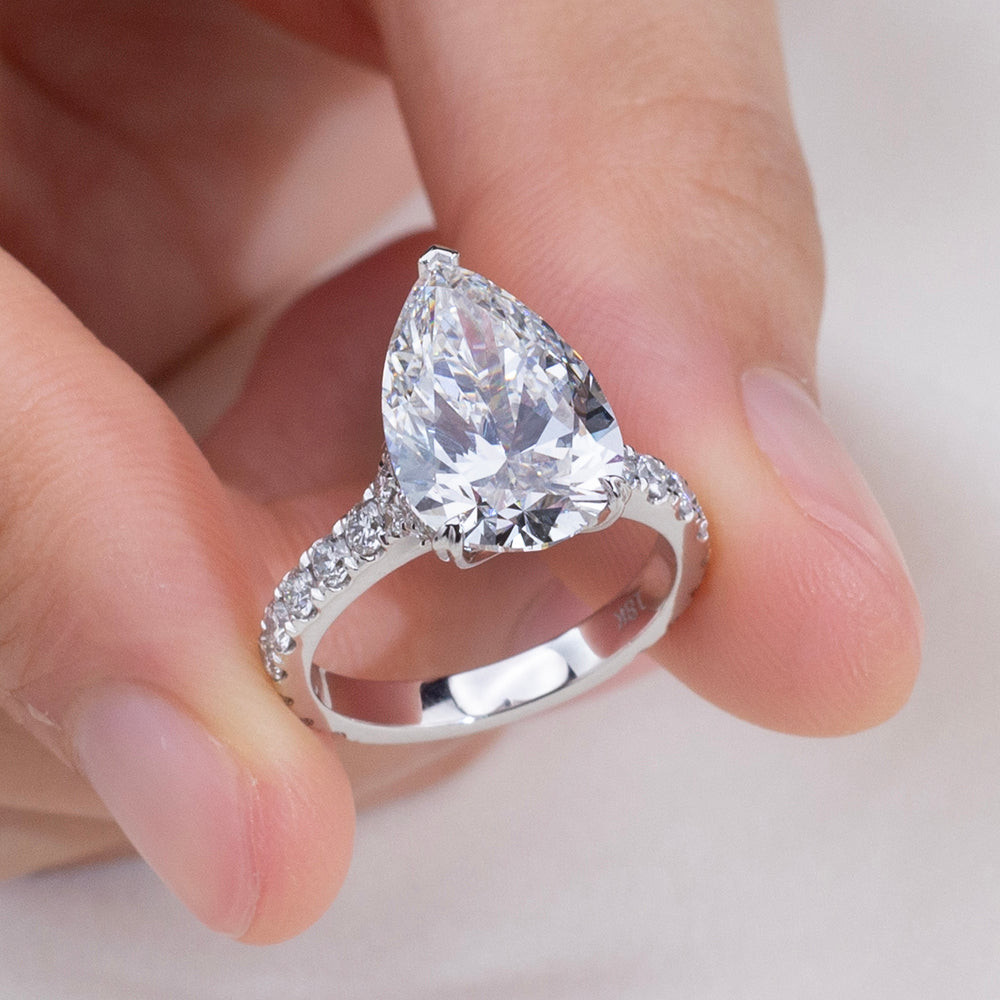 Eco-1915: Teardrop of Light – Lab-Grown Pear Diamond Pavé Ring in 18K White Gold