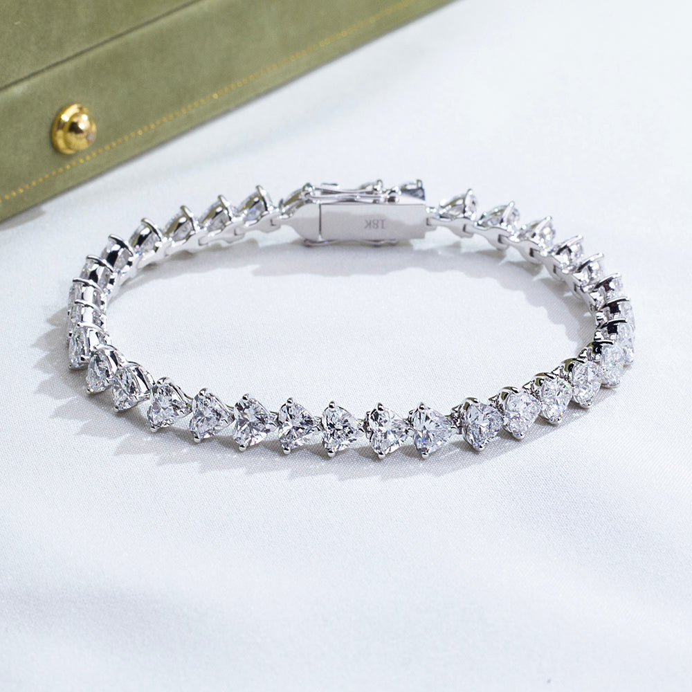 Ecob-644: Lágrimas de Luz – Pulsera de diamantes talla pera cultivados en laboratorio en oro blanco de 18 quilates 