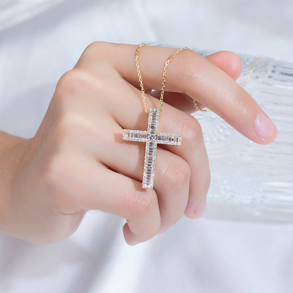 Econ-892 — The Radiant Creed Lab Diamond Cross Pendant