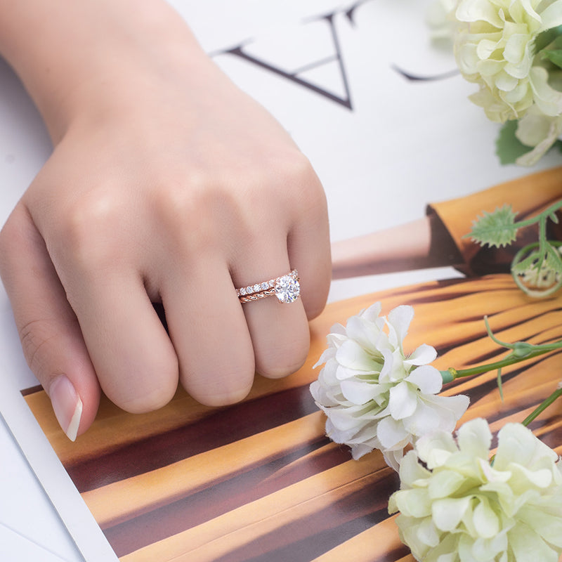 Eco-637: Twined Promise – ラボグロウンダイヤモンドソリティア＆エタニティセット（18Kローズゴールド） 