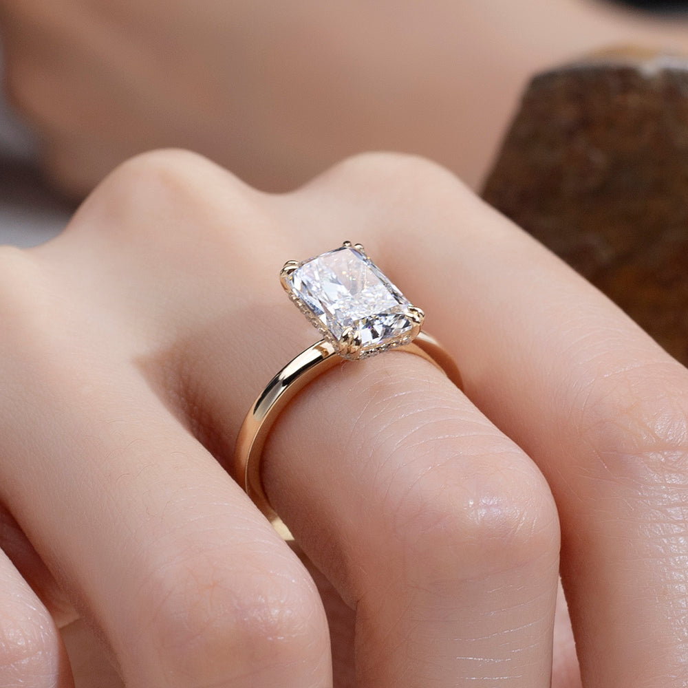 Eco-1825: Golden Clarity – Lab-Grown Radiant Diamond Solitaire Ring in 18K Yellow Gold