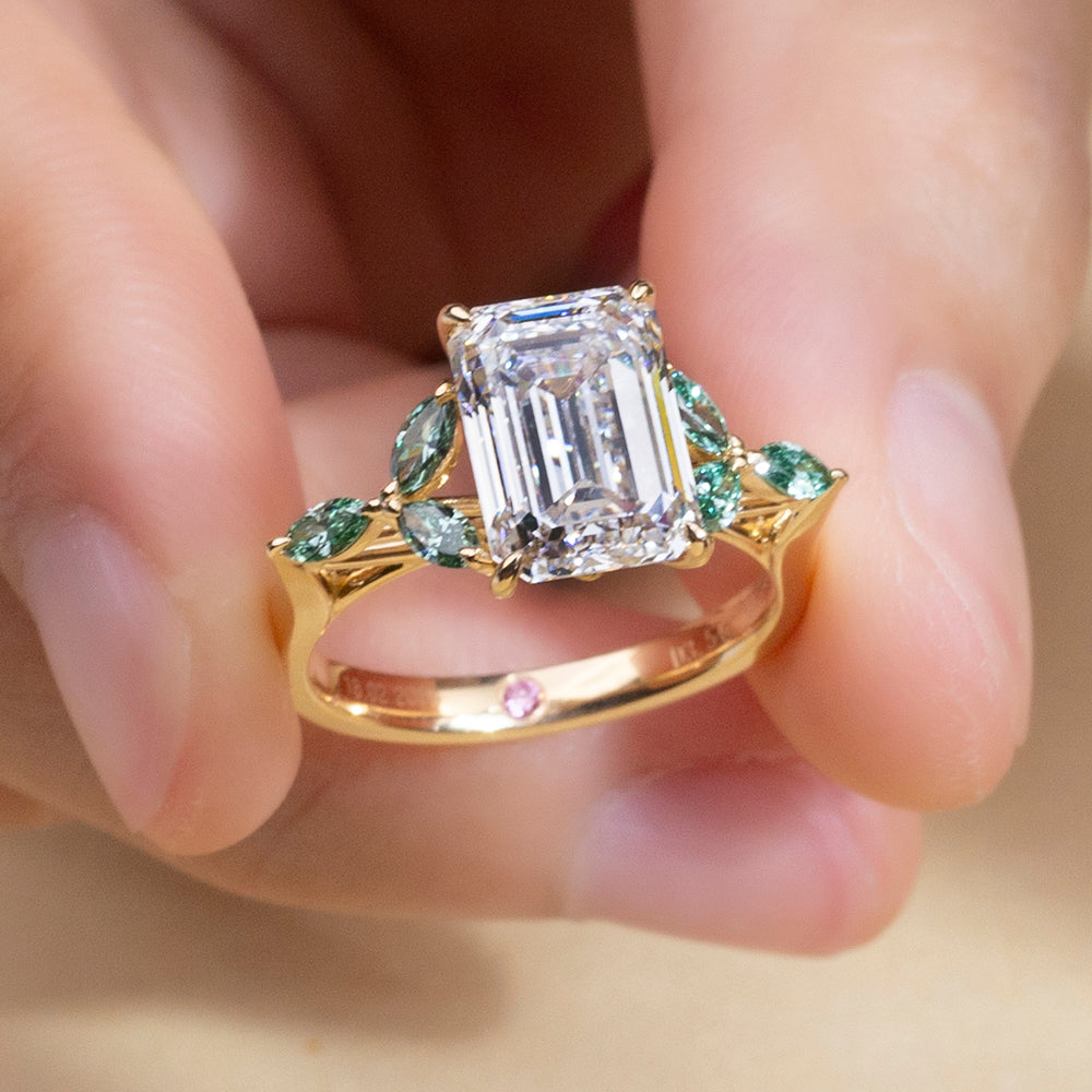 Eco-1833: Garden of Light – Lab-Grown Diamond & Emerald Leaf Ring in 18K Yellow Gold