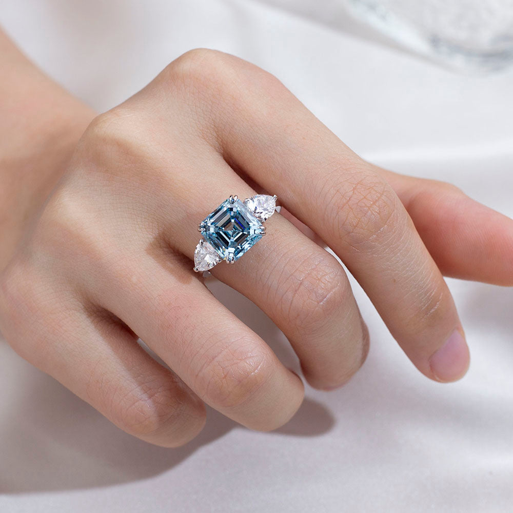 Eco-1859: Azure Legacy – Lab-Grown Blue Diamond Trilogy Ring in 18K White Gold