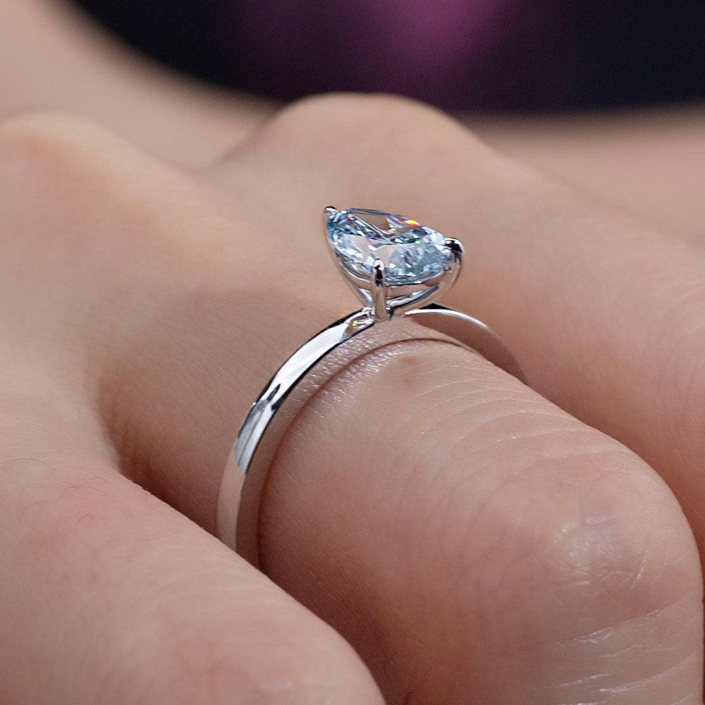 Eco-1861: Ocean Ember – Lab-Grown Blue Diamond Solitaire Ring in 18K White Gold