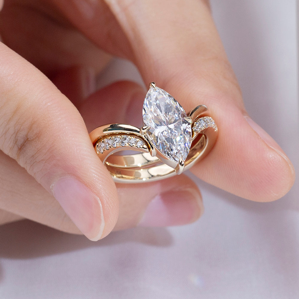 Eco-1876: Wings of Light – Lab-Grown Marquise Diamond Split Shank Ring in 18K Yellow