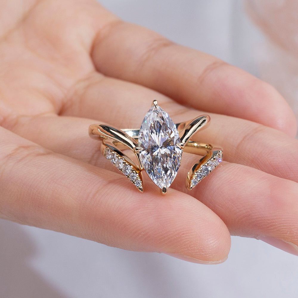 Eco-1876: Wings of Light – Lab-Grown Marquise Diamond Split Shank Ring in 18K Yellow