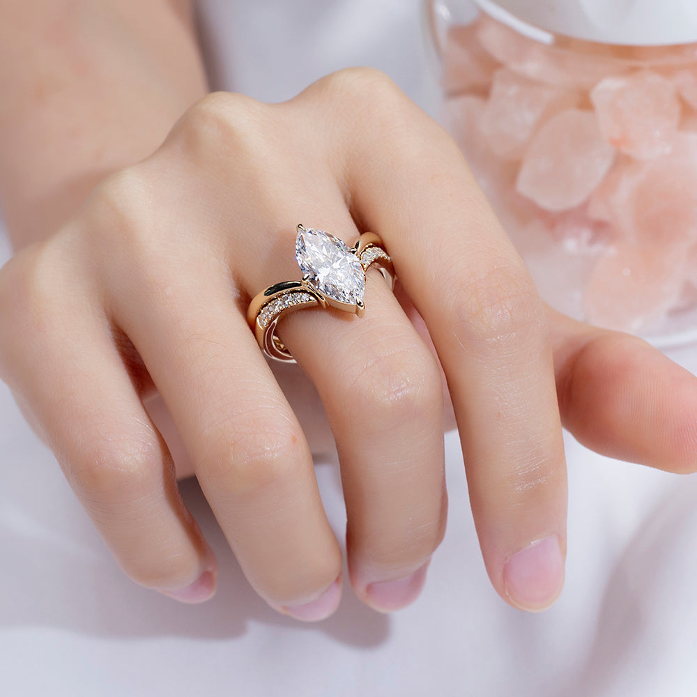 Eco-1876: Wings of Light – Lab-Grown Marquise Diamond Split Shank Ring in 18K Yellow