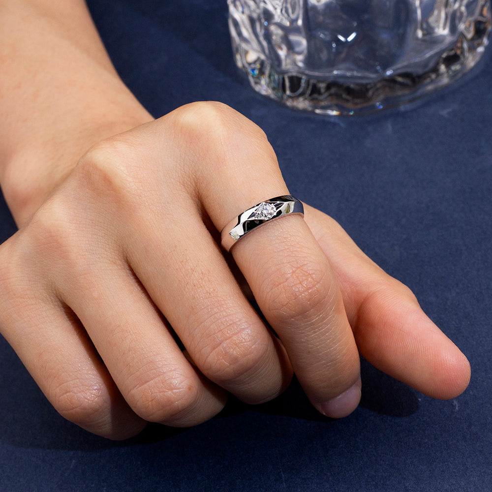 Eco-1878: Silent Flame – Lab-Grown Diamond Men’s Band in 18K White Gold