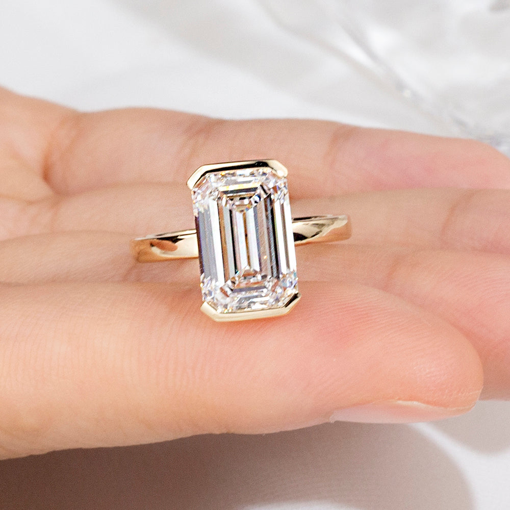 Eco-1879: The Golden Axis – Lab-Grown Emerald-Cut Diamond Solitaire Ring in 18K Yellow