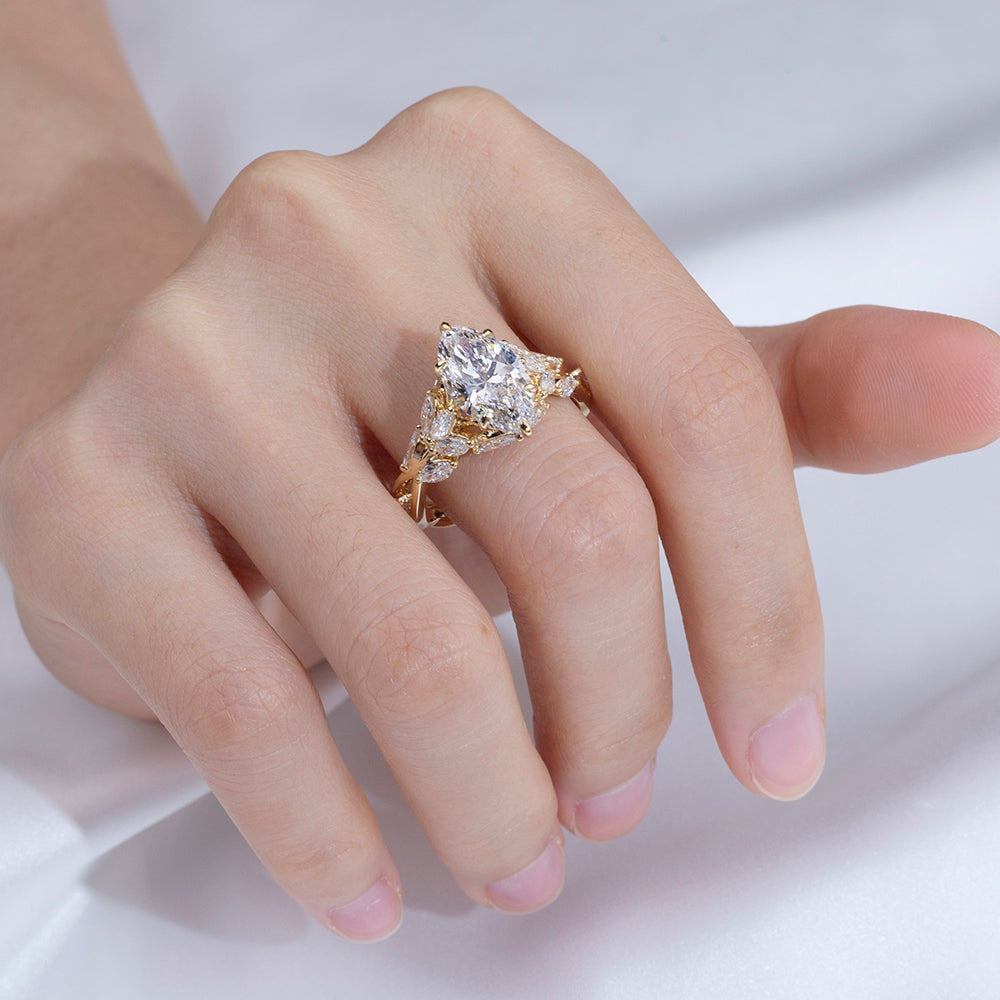 Eco-1883: Garden of Light – Lab-Grown Marquise Diamond Leaf Ring in 18K Yellow Gold