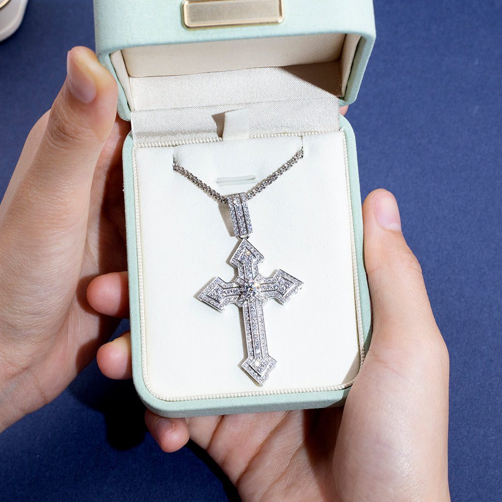 Econ-908 "Sanctum Radiant" Lab-Grown Diamond Pavé Cross Pendant Necklace